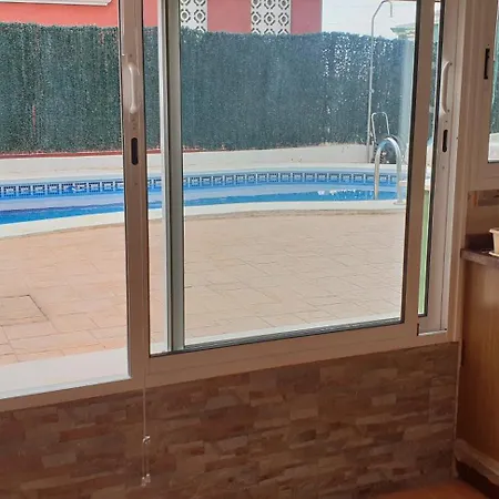 Apartman Con Piscina Privada *